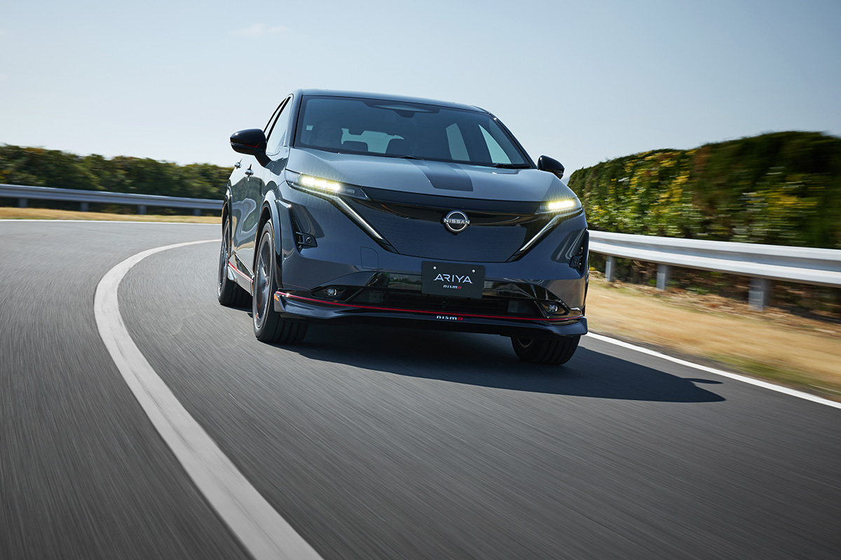 日産「アリア」が改良控え受注停止中。高価格＆SUV化した新型「リーフ」登場では依然厳しい…？