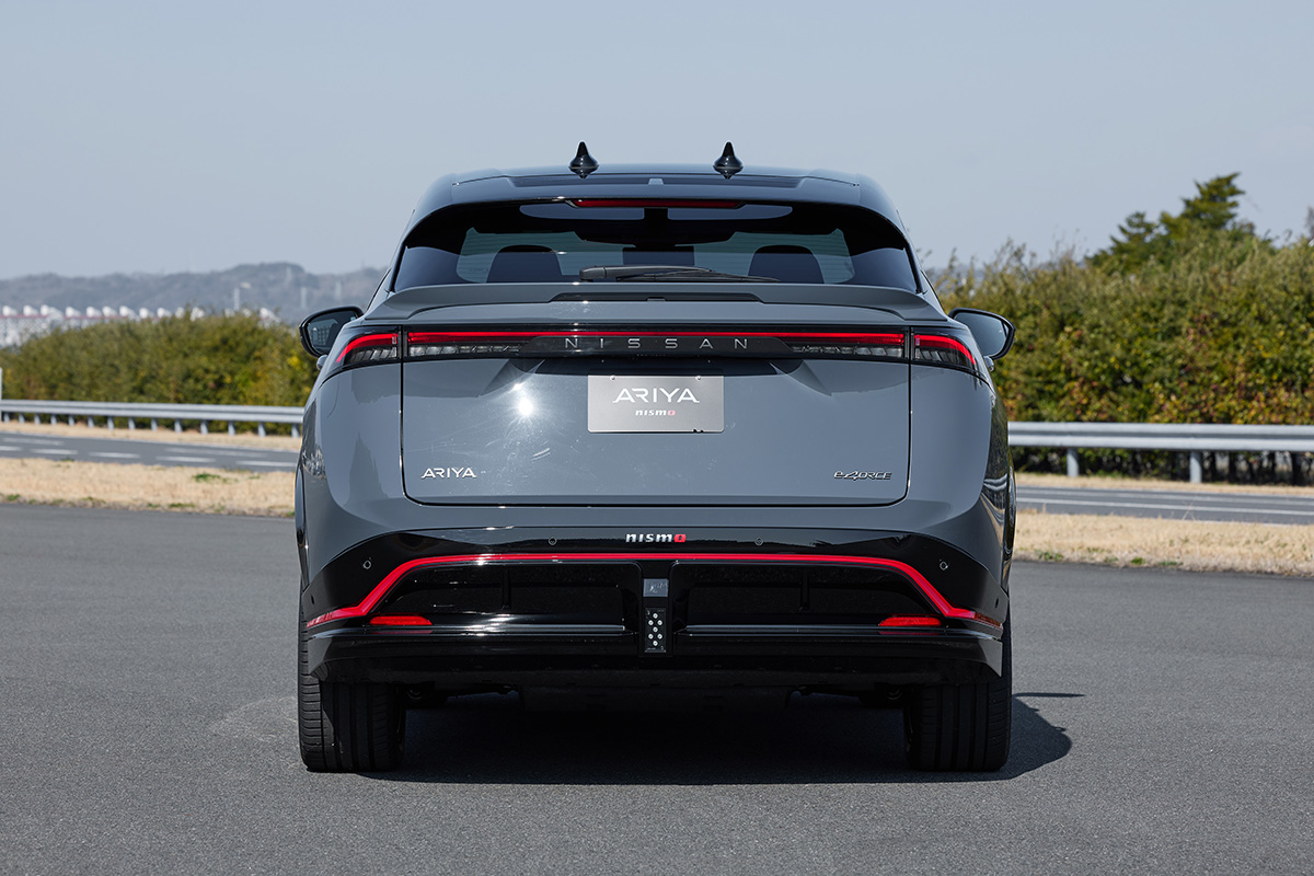 日産「アリア」が改良控え受注停止中。高価格＆SUV化した新型「リーフ」登場では依然厳しい…？