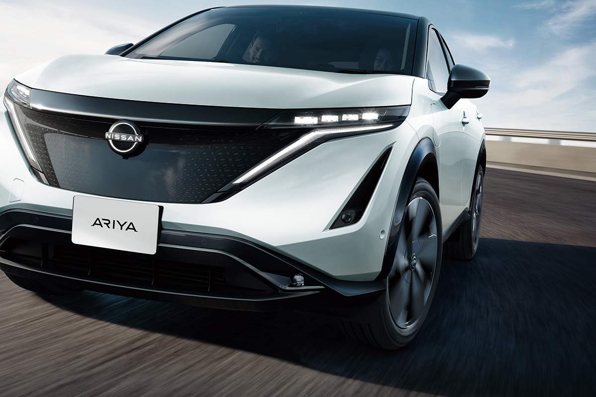 日産「アリア」が改良控え受注停止中。高価格＆SUV化した新型「リーフ」登場では依然厳しい…？