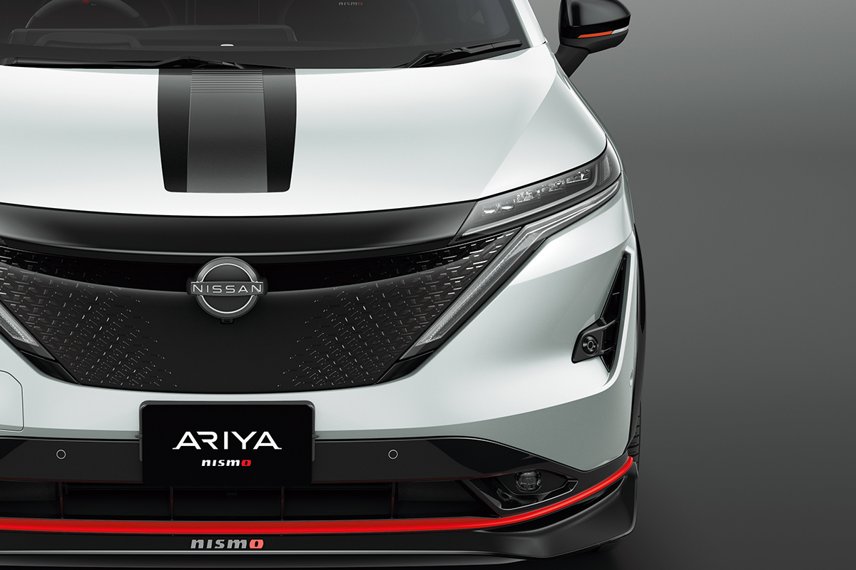 日産「アリア」が改良控え受注停止中。高価格＆SUV化した新型「リーフ」登場では依然厳しい…？