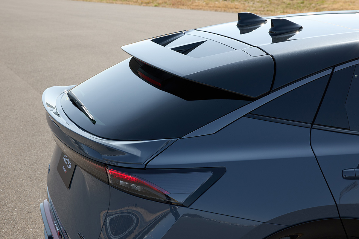 日産「アリア」が改良控え受注停止中。高価格＆SUV化した新型「リーフ」登場では依然厳しい…？