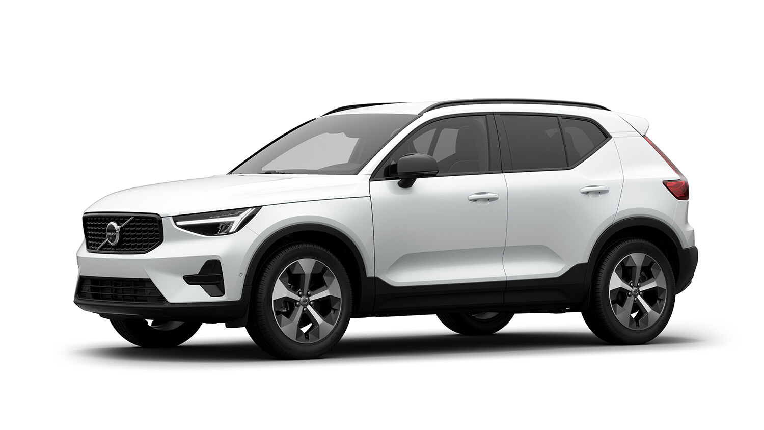 ボルボの人気SUV「XC40」に特別仕様車「ダークエディション」と100台限定の「サンドデューン」登場