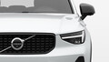 ボルボの人気SUV「XC40」に特別仕様車「ダークエディション」と100台限定の「サンドデューン」登場