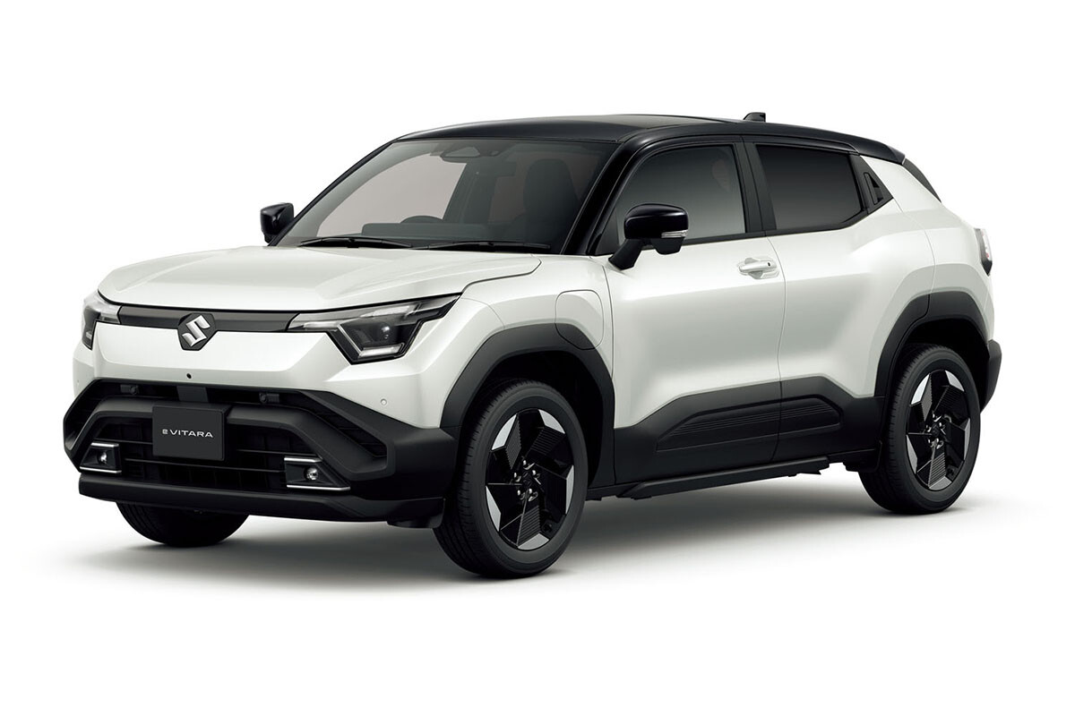 スズキ初のBEV「eビターラ」のライバルは？ 価格と航続距離の近い2台と比べてみたら、4WDの有無が大きかった