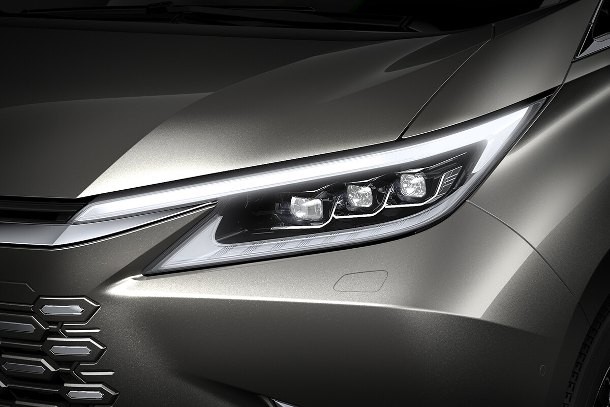 「LM」改良に「ますます売れそう」の声。差別化求める意見もあるが、王者「アルファード」との違いとは？