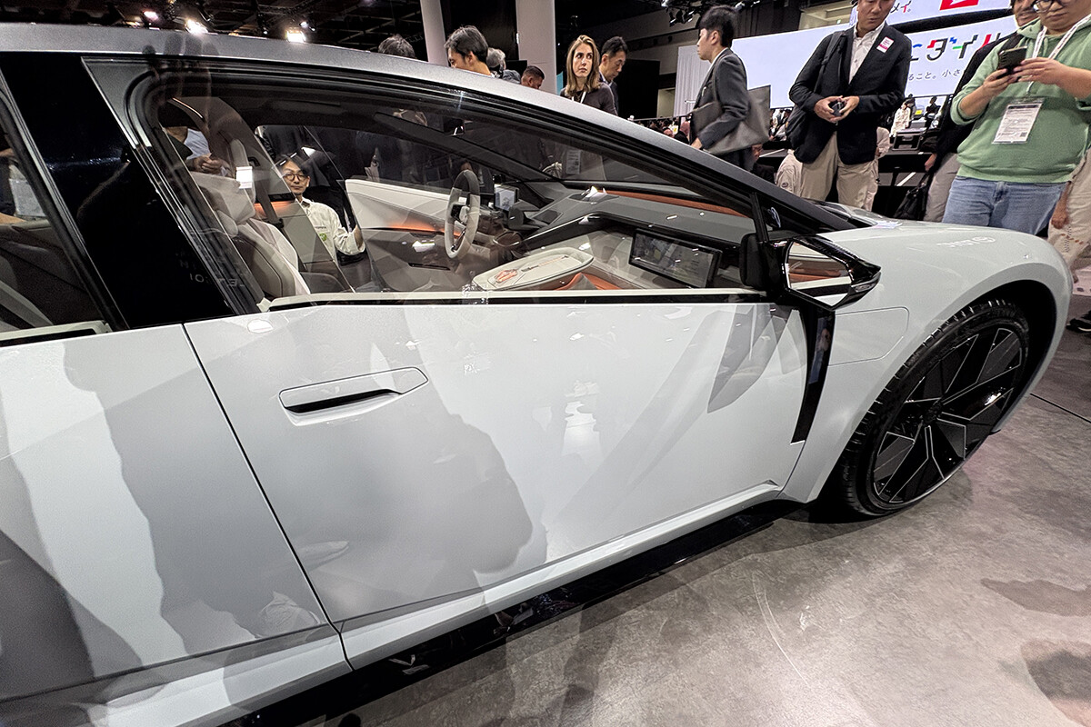 実車「カローラコンセプト」へのリアルな反応…「ショーで一番カッコよかった」「大衆車の域を超えている」。市販版へ期待高まる結果に