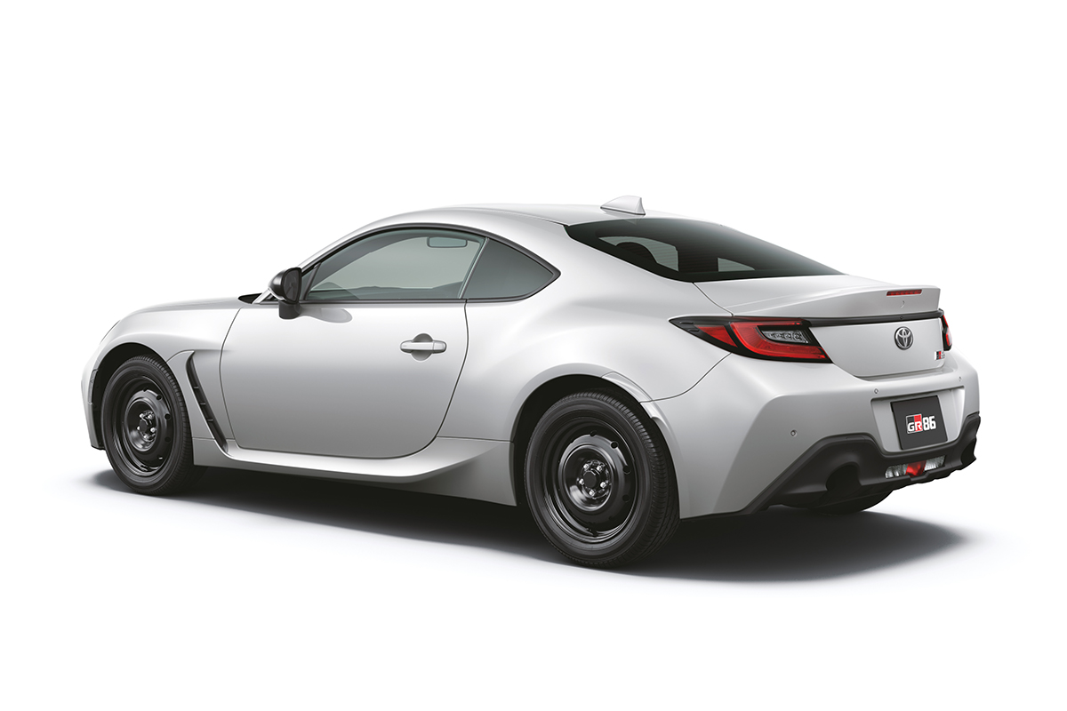 新型「プレリュード」の“600超え”で際立つ「GR86」の“アンダー300”の凄さ。人気の理由を販売店に聞いた