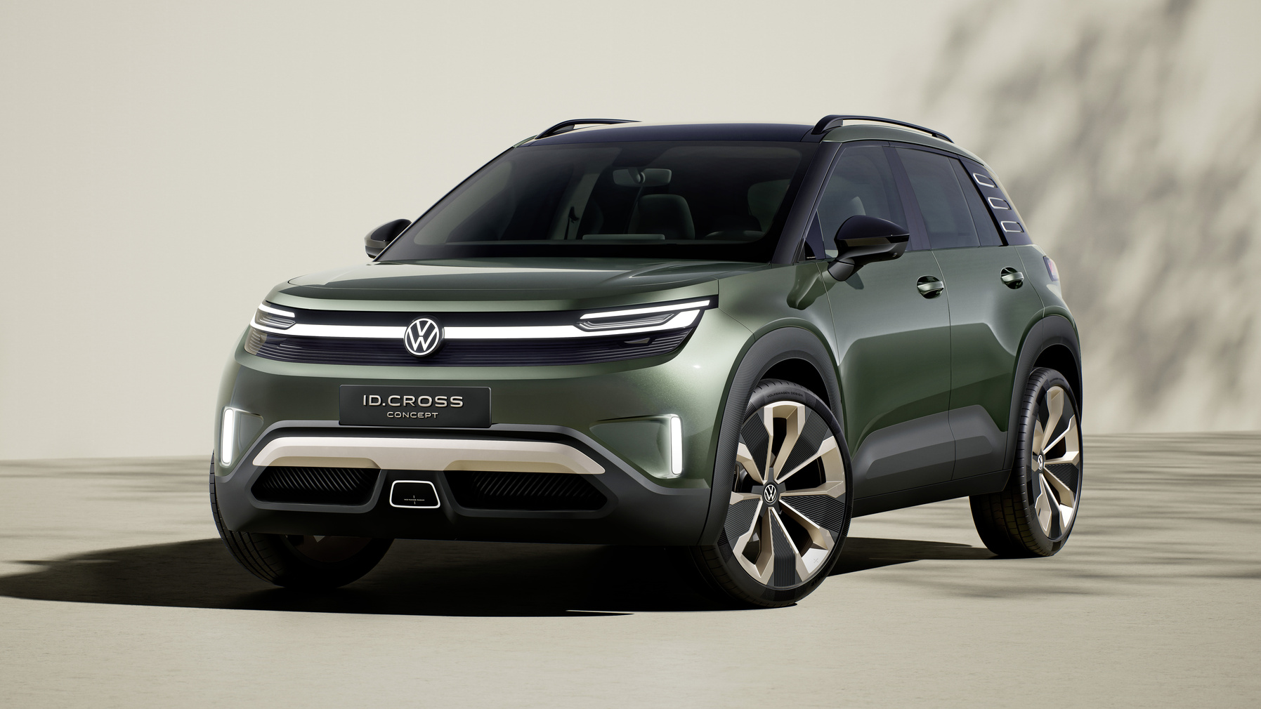 【世界初公開】VW新型「ID.クロスコンセプト」発表。航続420km＆実用性に優れたコンパクト次世代SUVは2026年量産予定