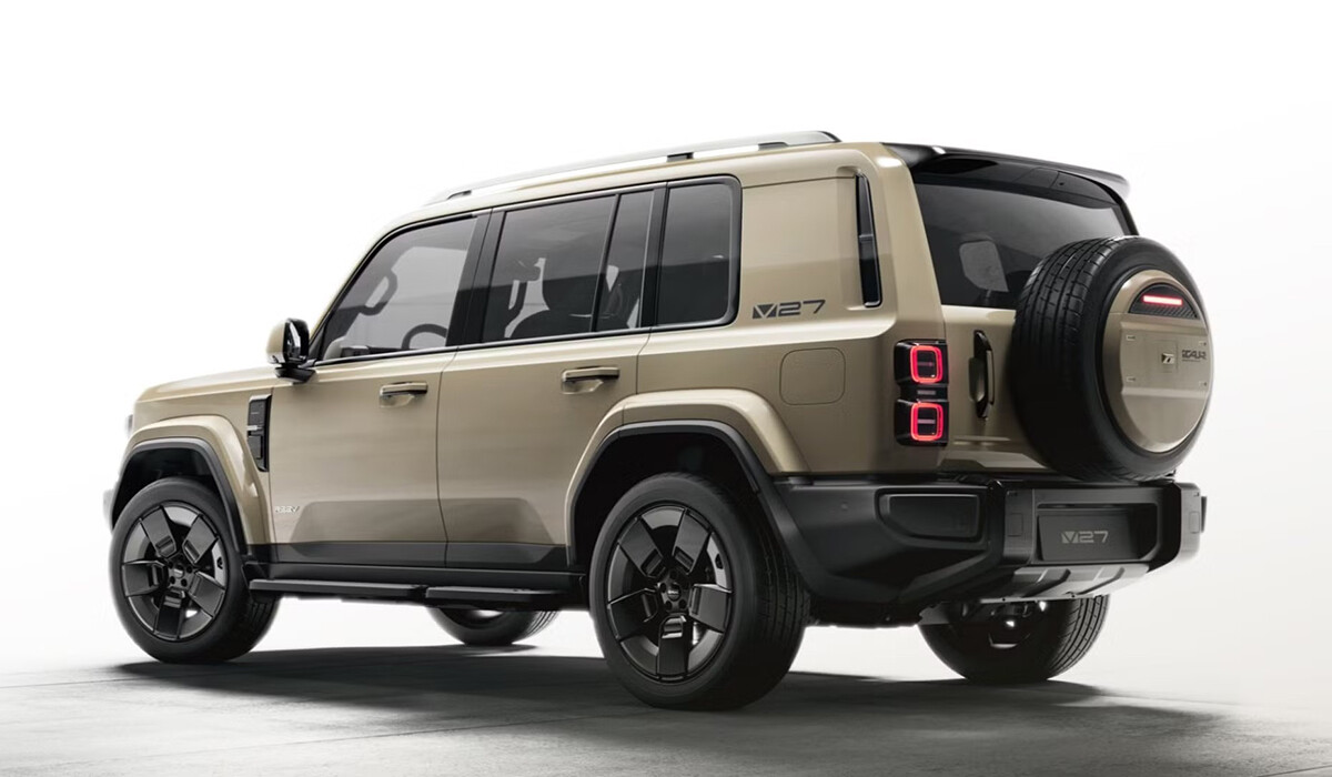 【中国発】「iCar V27」登場！ 「ランドクルーザー」×「ディフェンダー」風の巨大EV SUVとは？