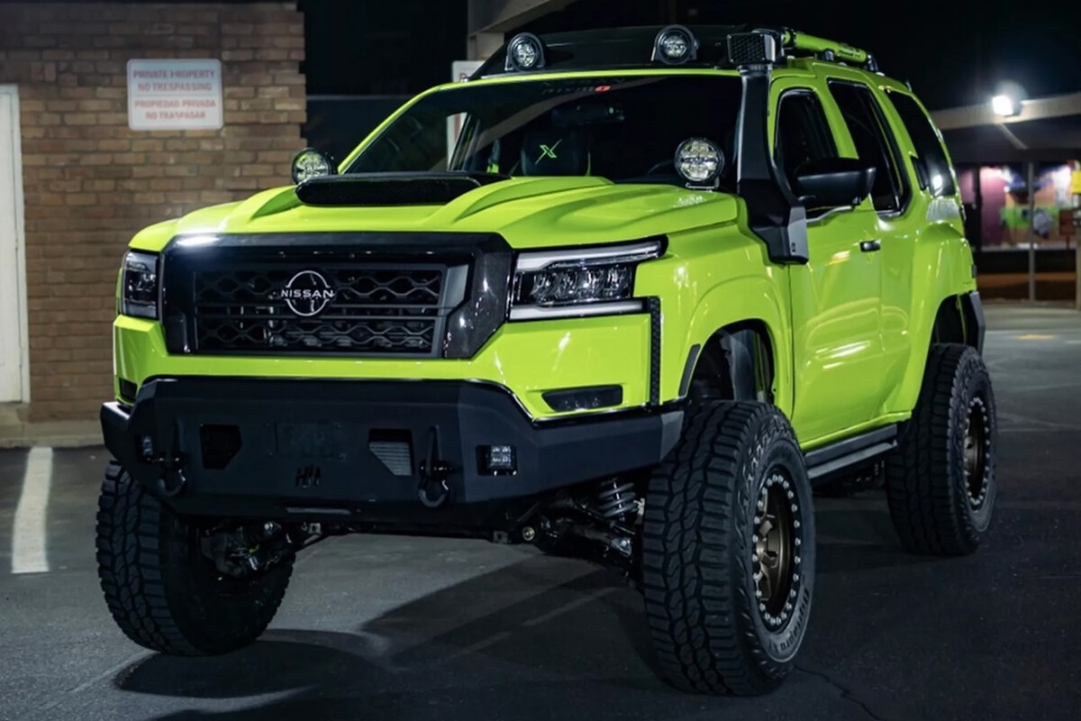 日産「エクステラ」が現代に復活？ 謎のSUV「プロジェクトX」の正体とは…V8×6速MTのカスタムSUVがSEMAで公開
