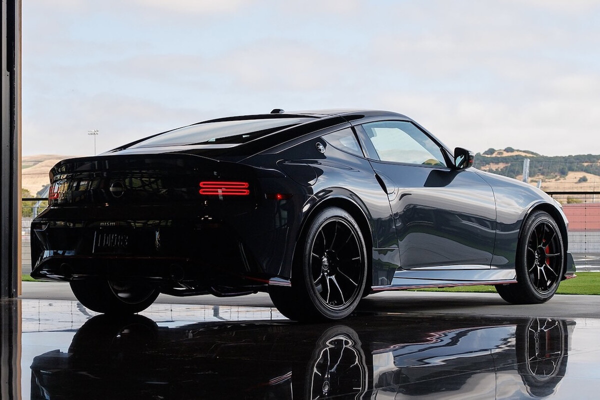 【ほぼ確定】日産「Zニスモ」に待望の6MT導入か。北米マーケットでの追加は2026年以降、日本導入の可能性は？