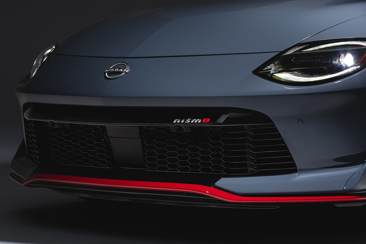 【ほぼ確定】日産「Zニスモ」に待望の6MT導入か。北米マーケットでの追加は2026年以降、日本導入の可能性は？