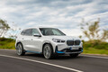 【世界初スクープ】BMW「iX1」次期型を激写！ 新プラットフォーム採用で“後輪駆動”復活。2028年以降にデビュー予定