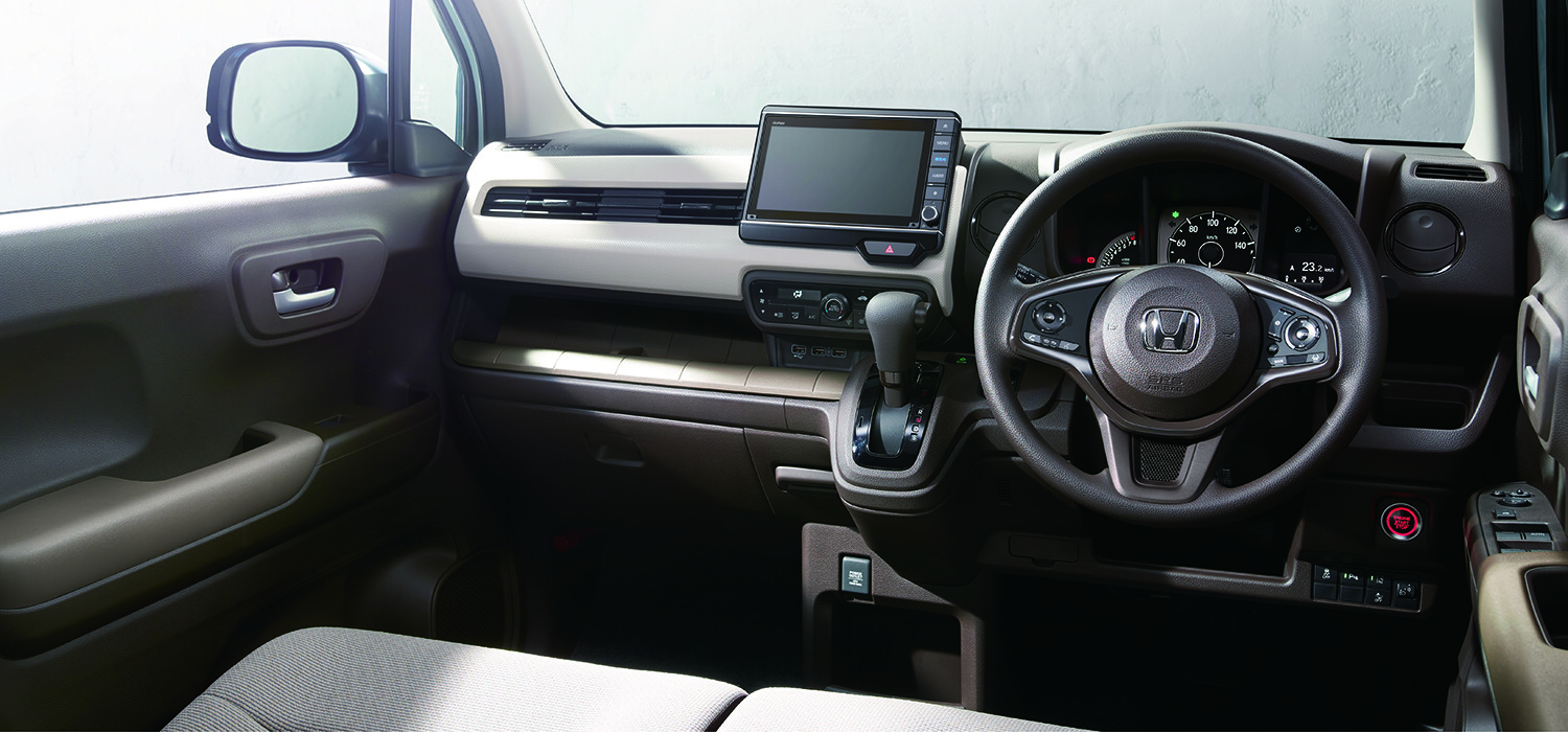 【オーナー満足度は高いのに…】改良でも販売が伸び悩む「N-WGN」。理由は「スライドドアの有無」なのか？