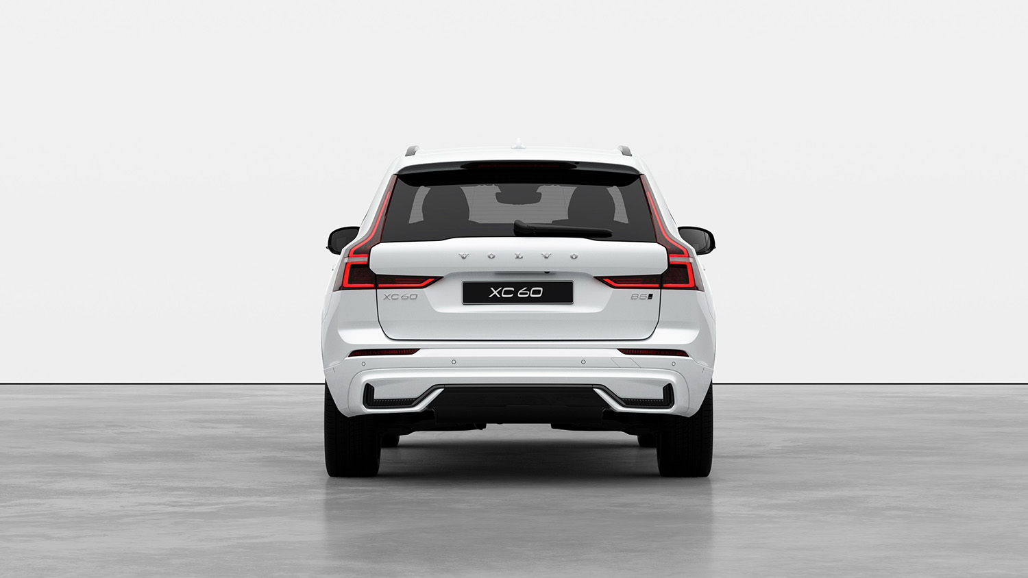 ブラック仕立てのボルボ「XC60 ダークエディション」登場。黒を強調した装備内容と快適シートを採用