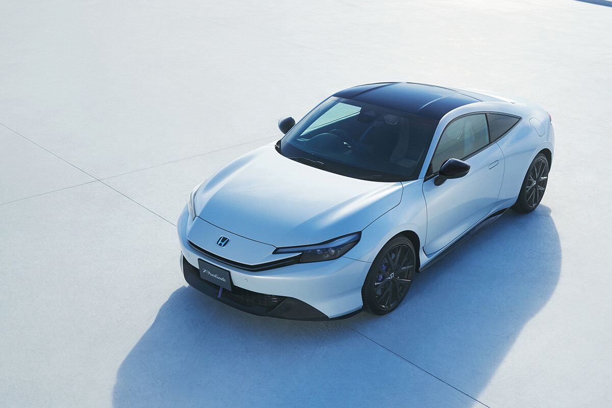 【復活の2ドアスポーツ】ホンダ新型「プレリュード」ついに発売。専用シャシーにe:HEV＆仮想8速シフトを採用…価格は617万9800円