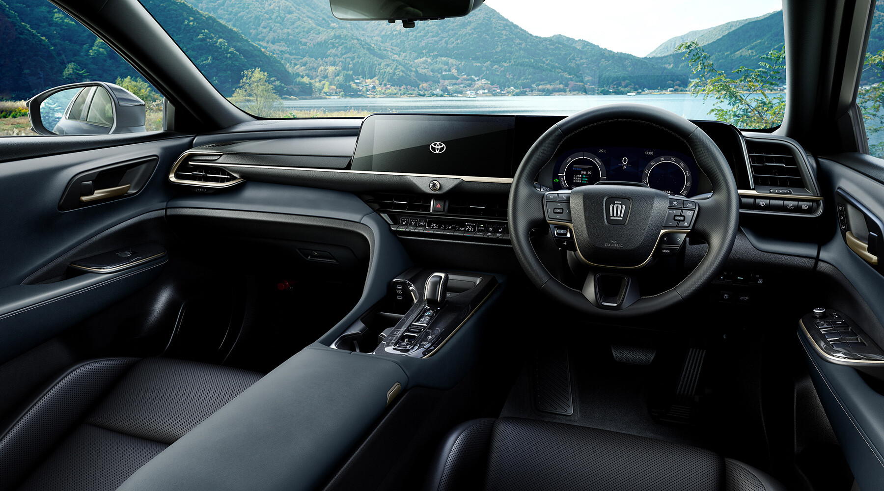 発売から半年経った「クラウンエステート」の販売比率はシリーズ全体の約2割の背景とは。PHEVの受注再開は年明け濃厚