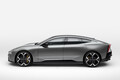 タイカンやモデルSがライバル。北欧発の高級BEVメーカー・ポールスターの“頂点セダン”の価格や実力は？