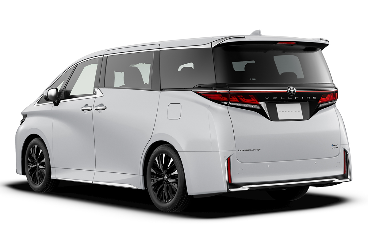 “アルヴェル”一強の時代が終わる？ もうすぐ登場、新型「エルグランド」がEV感覚の走りと上質デザインでオラオラ系ミニバンに挑む逆襲のシナリオ