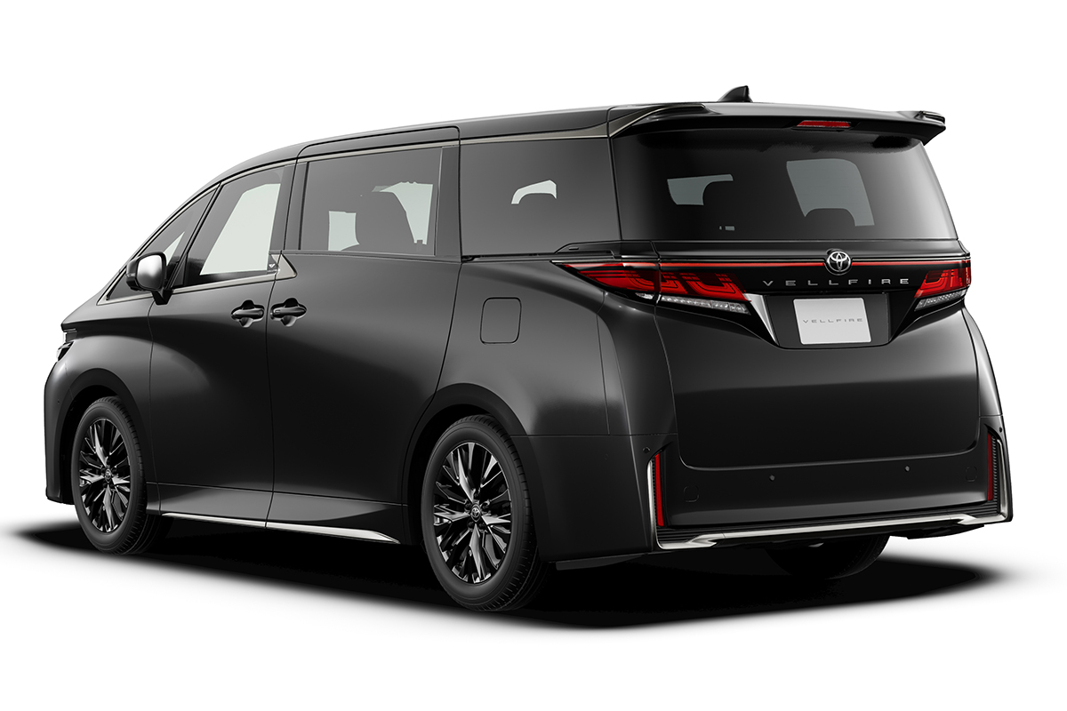 “アルヴェル”一強の時代が終わる？ もうすぐ登場、新型「エルグランド」がEV感覚の走りと上質デザインでオラオラ系ミニバンに挑む逆襲のシナリオ