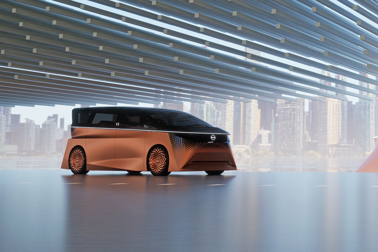 “アルヴェル”一強の時代が終わる？ もうすぐ登場、新型「エルグランド」がEV感覚の走りと上質デザインでオラオラ系ミニバンに挑む逆襲のシナリオ