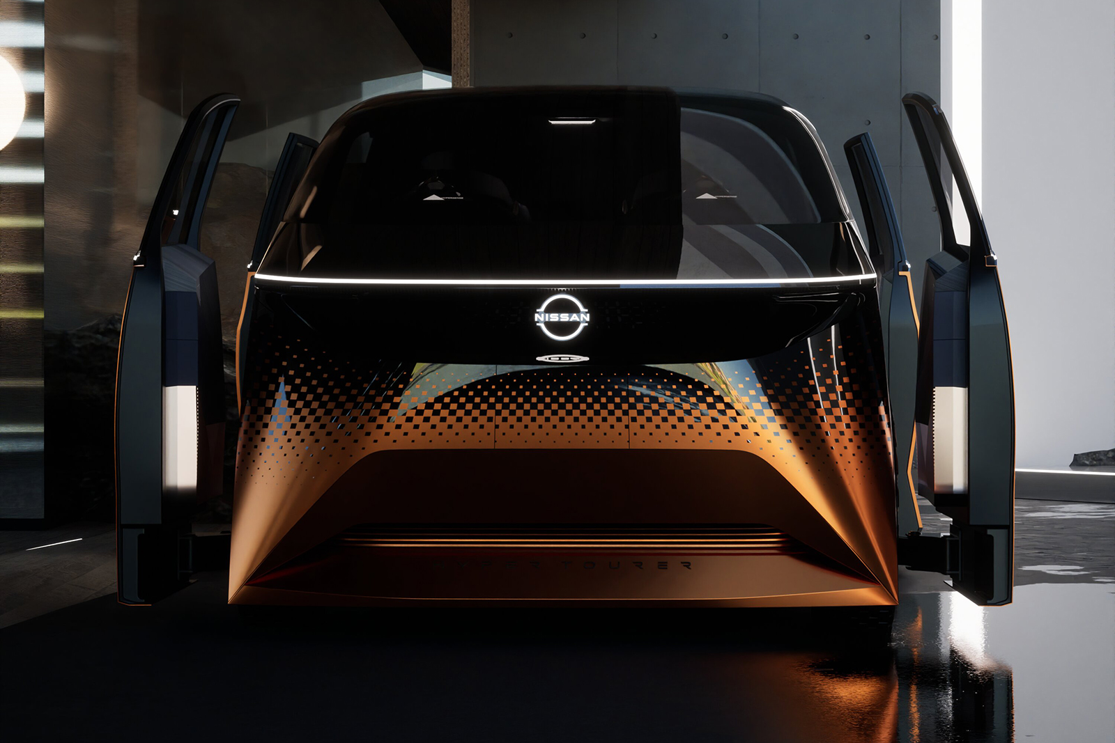 “アルヴェル”一強の時代が終わる？ もうすぐ登場、新型「エルグランド」がEV感覚の走りと上質デザインでオラオラ系ミニバンに挑む逆襲のシナリオ