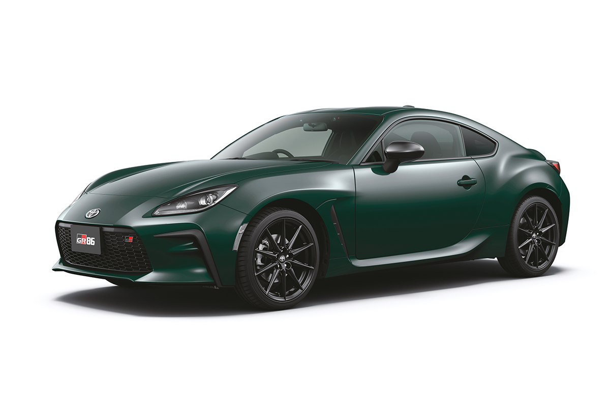 「GR86」に100台限定の特別仕様車が登場。“イエロー復活”に歓喜も、既存オーナーからは複雑な声…販売店によるとかなりの高倍率に!?
