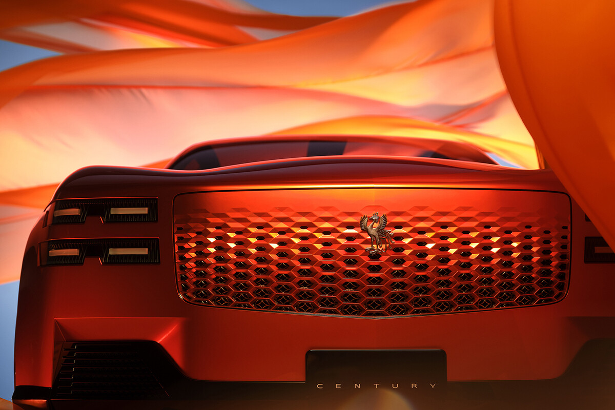 「センチュリークーペ」公開に「市販化されたらすごい」「カッコいいので販売してほしい」の声…「安売りを始めるのか？」と危惧する意見も