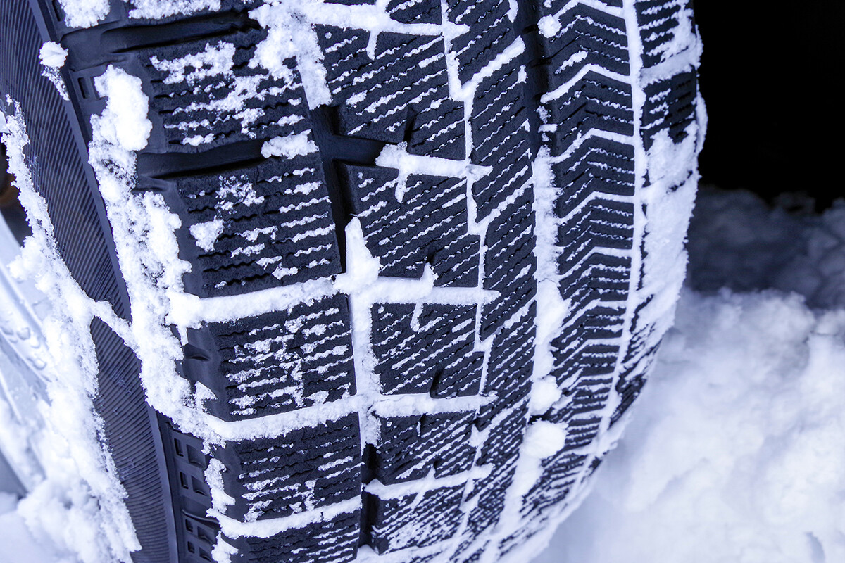 【覚えておきたい】夏タイヤから冬タイヤへの履き替え時の“目安”とは。オールシーズンタイヤのメリットと注意点も解説