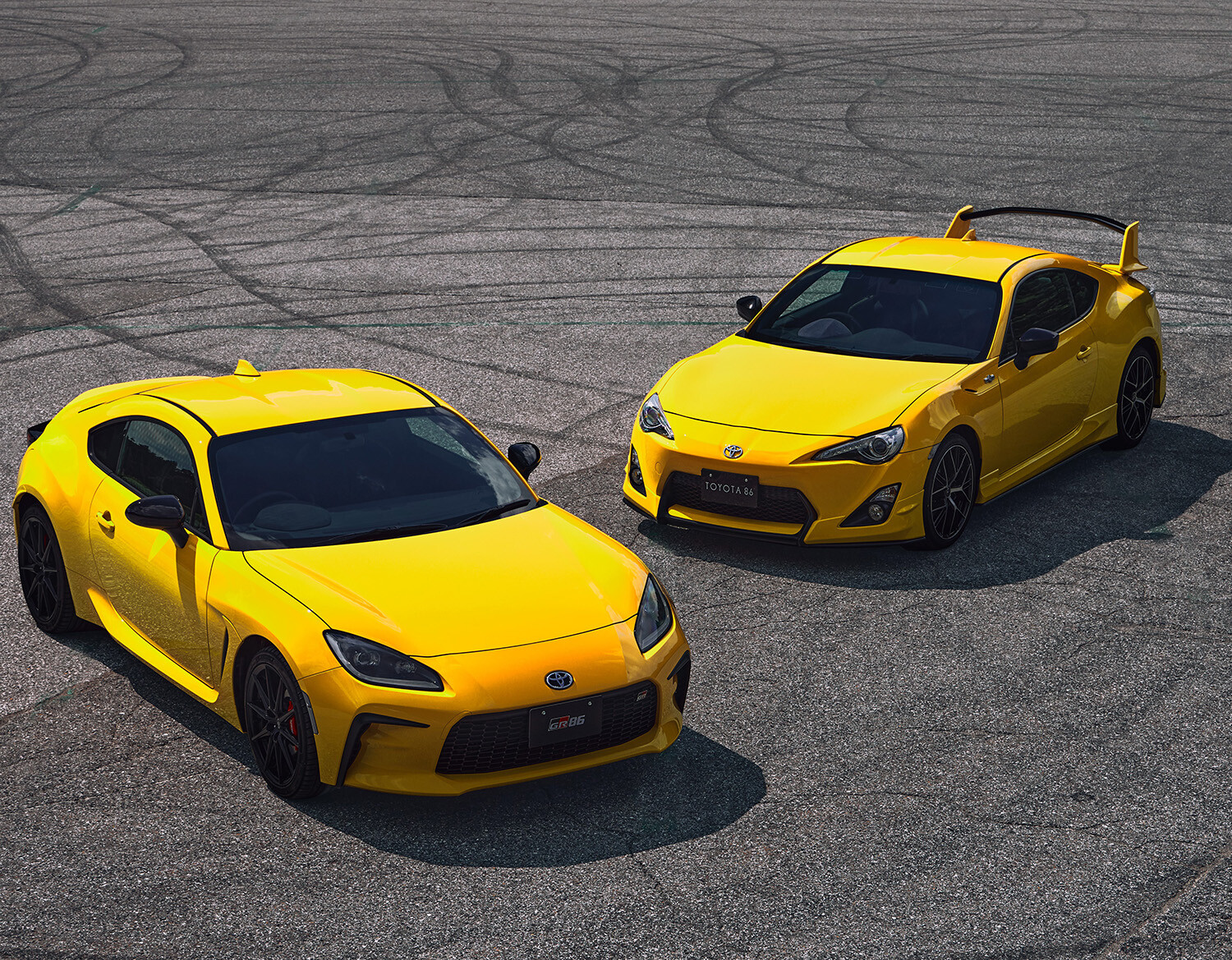 【300台限定】トヨタ「GR86」に“イエローリミテッド”登場。専用カラーとブレンボ＆ザックス標準装備…価格は389万7000円から