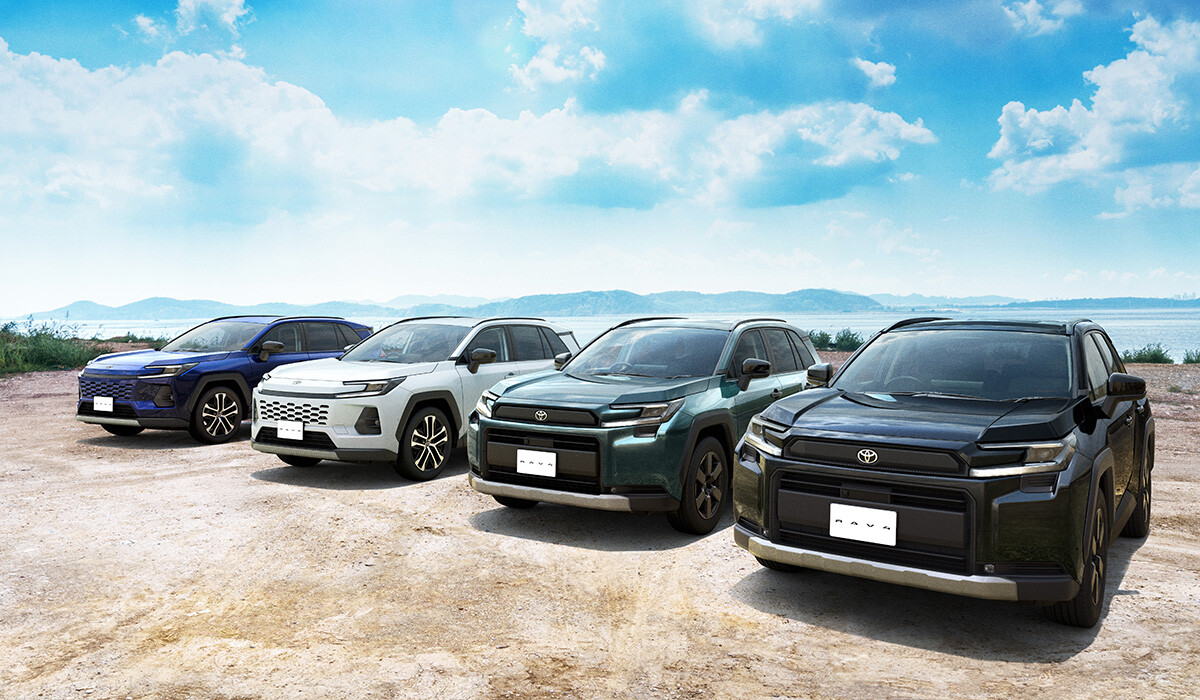 【正式発売】トヨタ新型「RAV4」がついに登場！ 価格は450〜490万円で“最大約64万円上昇”。月販3000台目標も早期完売の可能性濃厚か