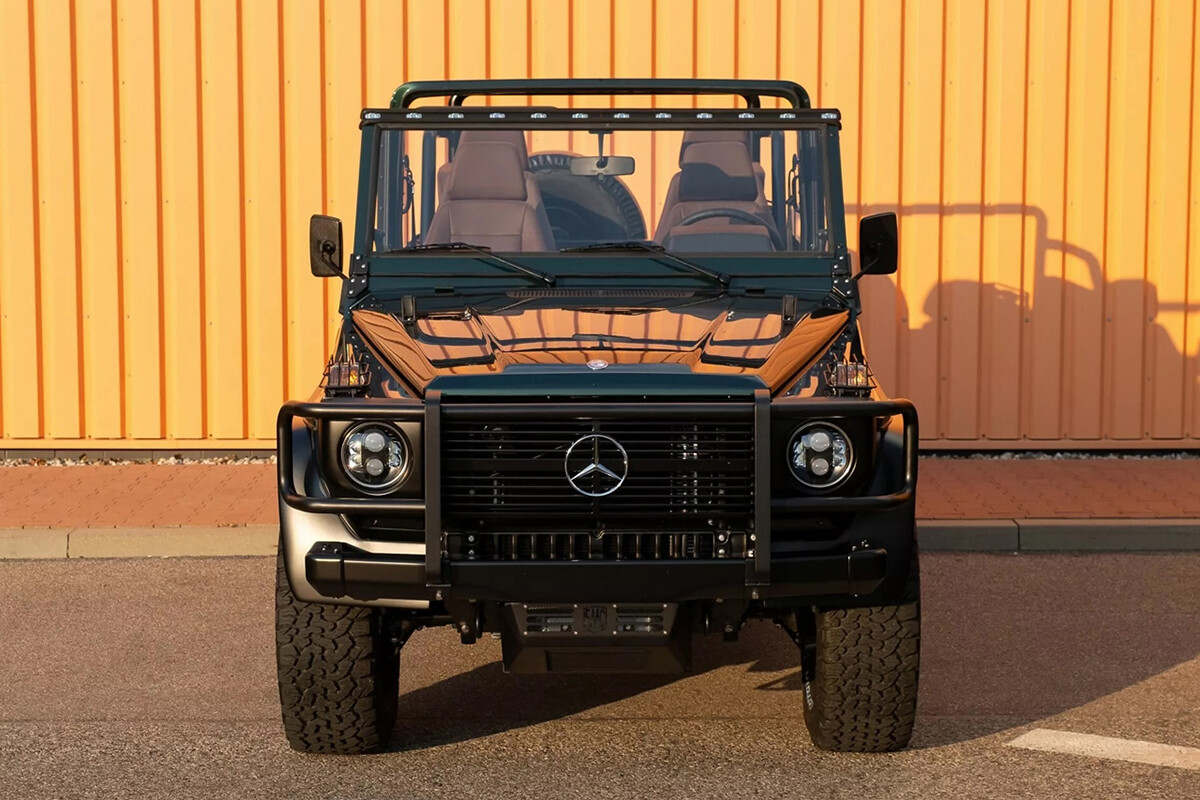 【約3600万円の“究極クラシックG”】初代メルセデス「Gクラス」を4シーターカブリオレに再構築。米チューナーが現代技術で蘇らせた最新作