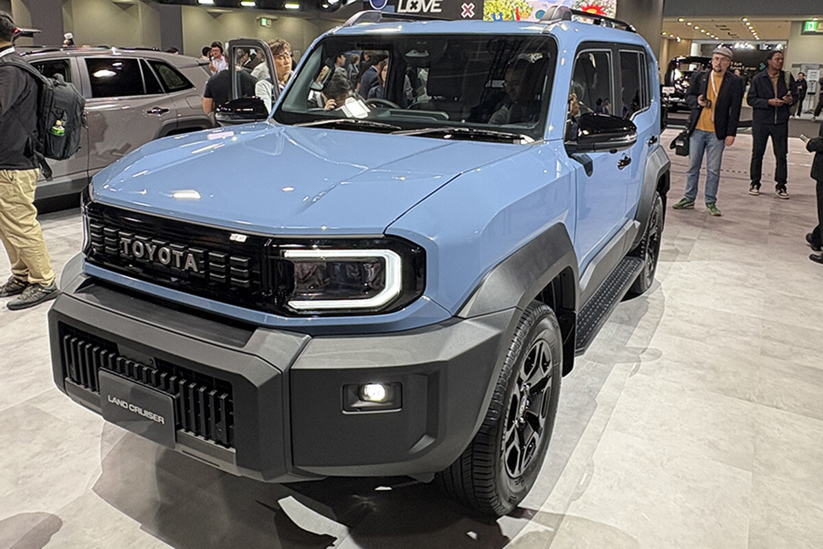 【欲しい人は動け】新型「ランドクルーザーFJ」の最新情報まとめ。400万円台の“手が届く本格クロカン”が誕生し、優先販売がすでに始まっている