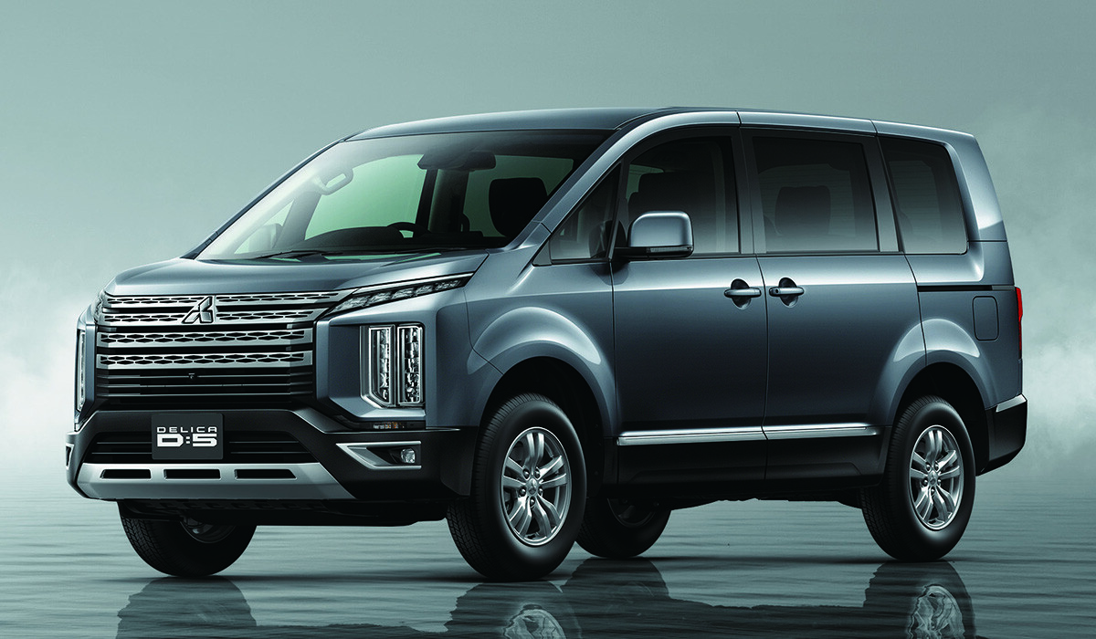 18年目を迎え400万円超えの「デリカD:5」が、いまなお「三菱の登録車」で販売台数1位を保ち続けられる理由とは