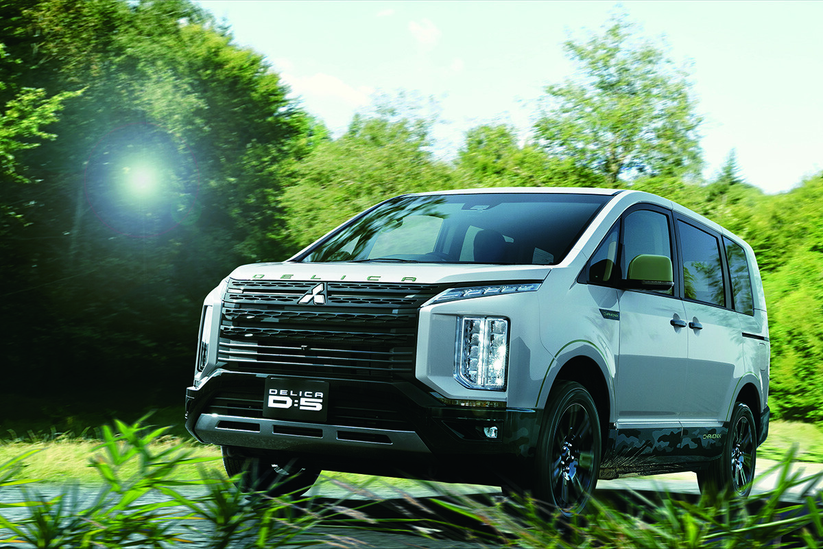 18年目を迎え400万円超えの「デリカD:5」が、いまなお「三菱の登録車」で販売台数1位を保ち続けられる理由とは