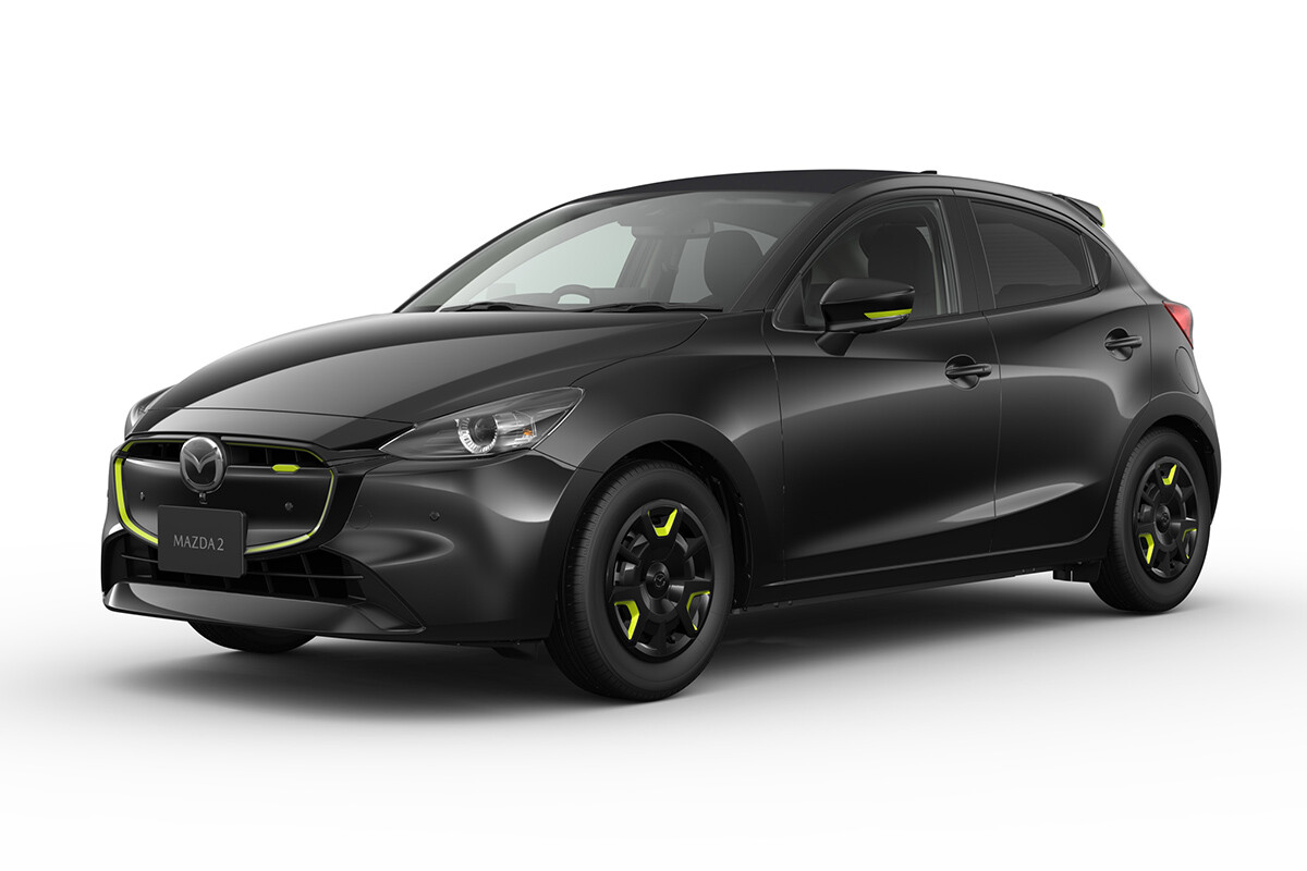 【生産終了説】のあった「マツダ2」が一部改良で「延命」。新型登場の可能性は“ほぼゼロ”でも残された“選択肢”とは