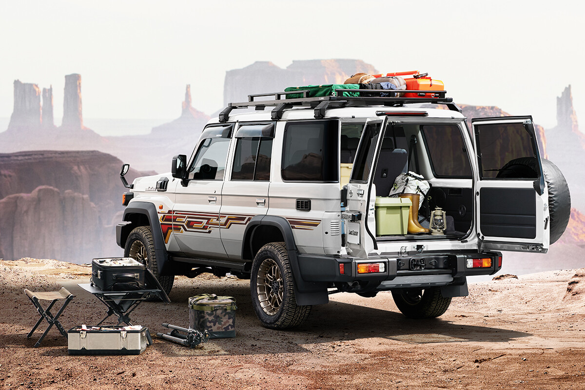 「ランクル70」が“早期生産終了”の噂は本当か。その可能性が低いと考えられる理由と、いまも手に入りづらい理由