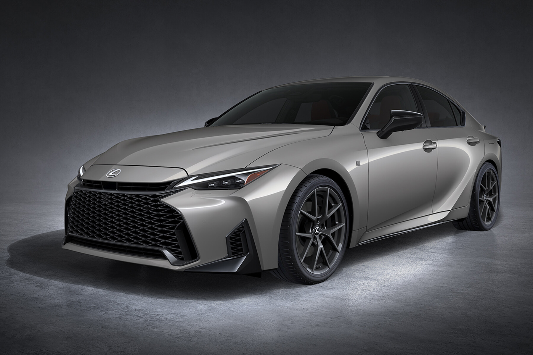 【ハイブリッドじゃ物足りない】日本から消えたV6搭載の新型「IS350」が再導入を期待される理由と“国内向け資料”に見え隠れするレクサスの狙いとは？