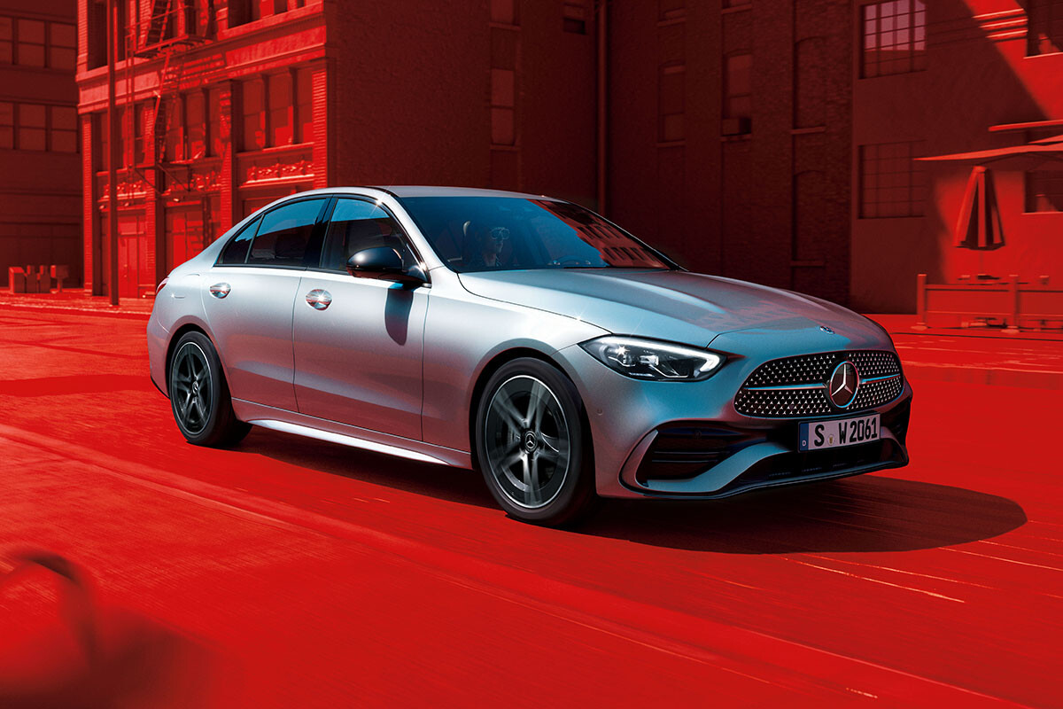 【実際どうなの？】「Cクラス」オーナーのリアルな本音…デザイン、走り、快適性ともに高い満足度。その分値段はお高め