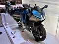 【JMS2025バイクブース特集】ホンダ・ヤマハ・カワサキ・スズキが次世代EV＆水素モデルを披露。各メーカー最新市販モデルも勢ぞろい！