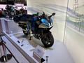 【JMS2025バイクブース特集】ホンダ・ヤマハ・カワサキ・スズキが次世代EV＆水素モデルを披露。各メーカー最新市販モデルも勢ぞろい！