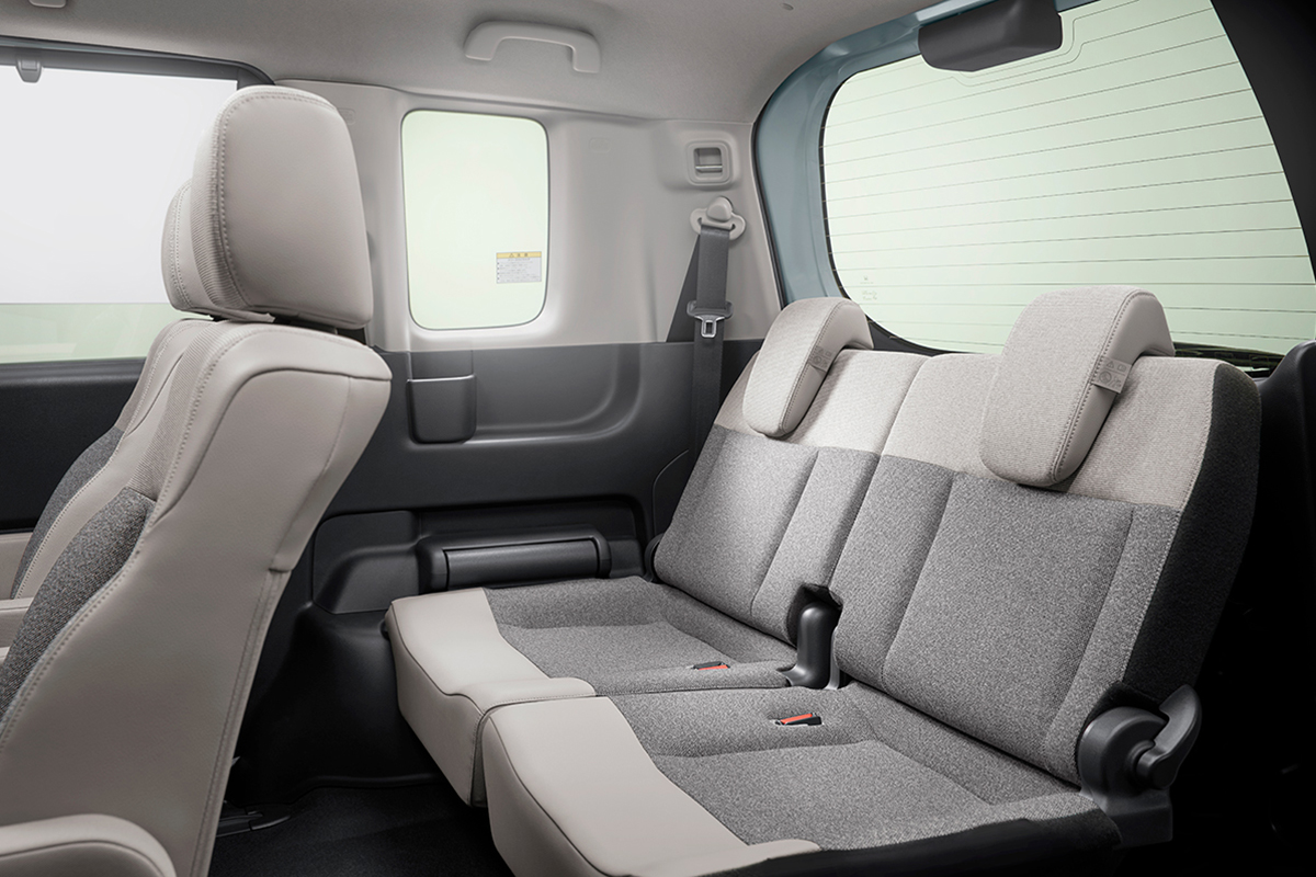 【日産にコンパクトミニバン復活の兆し？】「シエンタ」「フリード」の独占市場に「NV200」後継モデルで“やっちゃえ日産”なるか