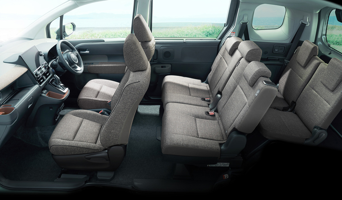 【日産にコンパクトミニバン復活の兆し？】「シエンタ」「フリード」の独占市場に「NV200」後継モデルで“やっちゃえ日産”なるか