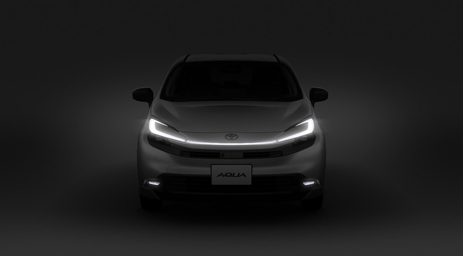 【三車三様】新型「アクア」とライバル「ノート／フィット」を徹底比較。同じ小型ハイブリッド車の“似ている点”と“異なる点”とは？