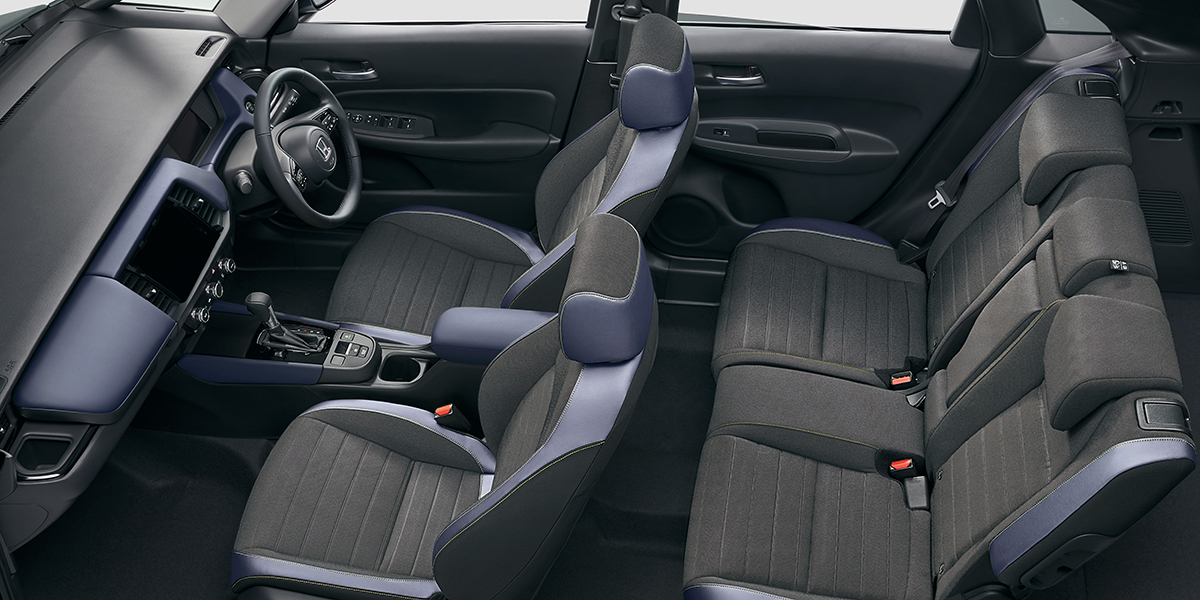 【三車三様】新型「アクア」とライバル「ノート／フィット」を徹底比較。同じ小型ハイブリッド車の“似ている点”と“異なる点”とは？