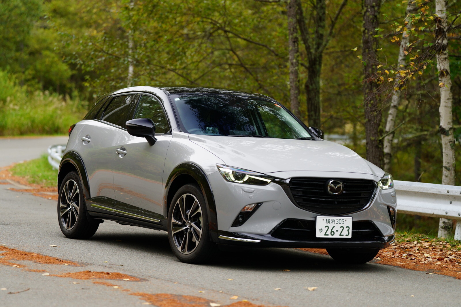 【デビュー10年目の底力】マツダ「CX-3」最新モデルにあらためて試乗。“小さな高級車”としての完成度はいまも健在なのか？