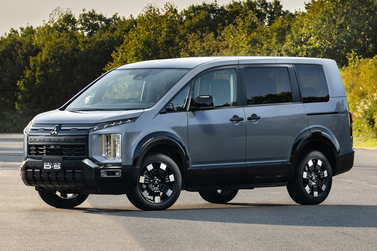 【18年目も人気は衰えず】「デリカD:5」大幅改良で販売店に反響多数。「S-AWC」搭載で“新規客”も多数獲得か