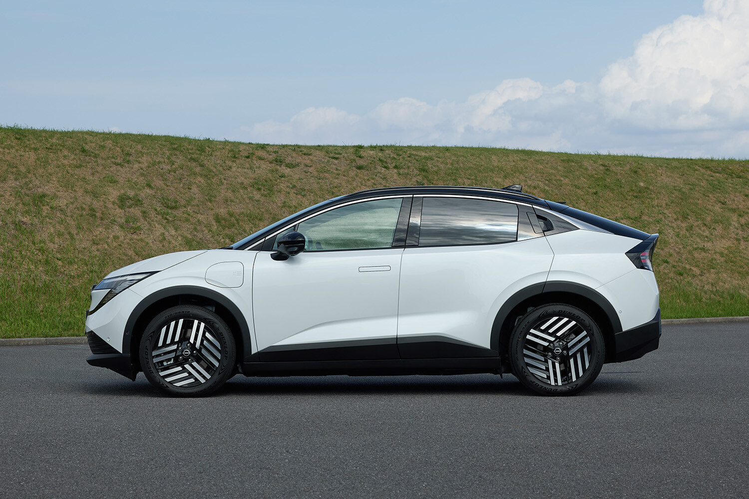 新型「リーフ」の徹底した空力処理。ボディ下95％を覆う“異常なまでの整流設計”とは？