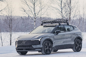 【428㎰のハイスペックSUV】ボルボ新型「EX30クロスカントリー」登場。最低地上高195mmの専用ボディ…価格は649万円