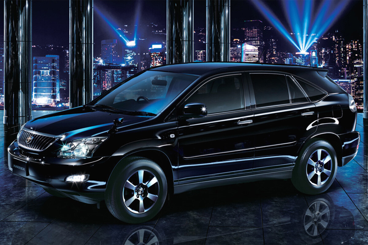 【そろそろフルモデルチェンジの噂も？】まだまだ現行も侮れない。熟成進む6年目のトヨタ「ハリアー」に改めて乗ってわかった“定番の強さ”